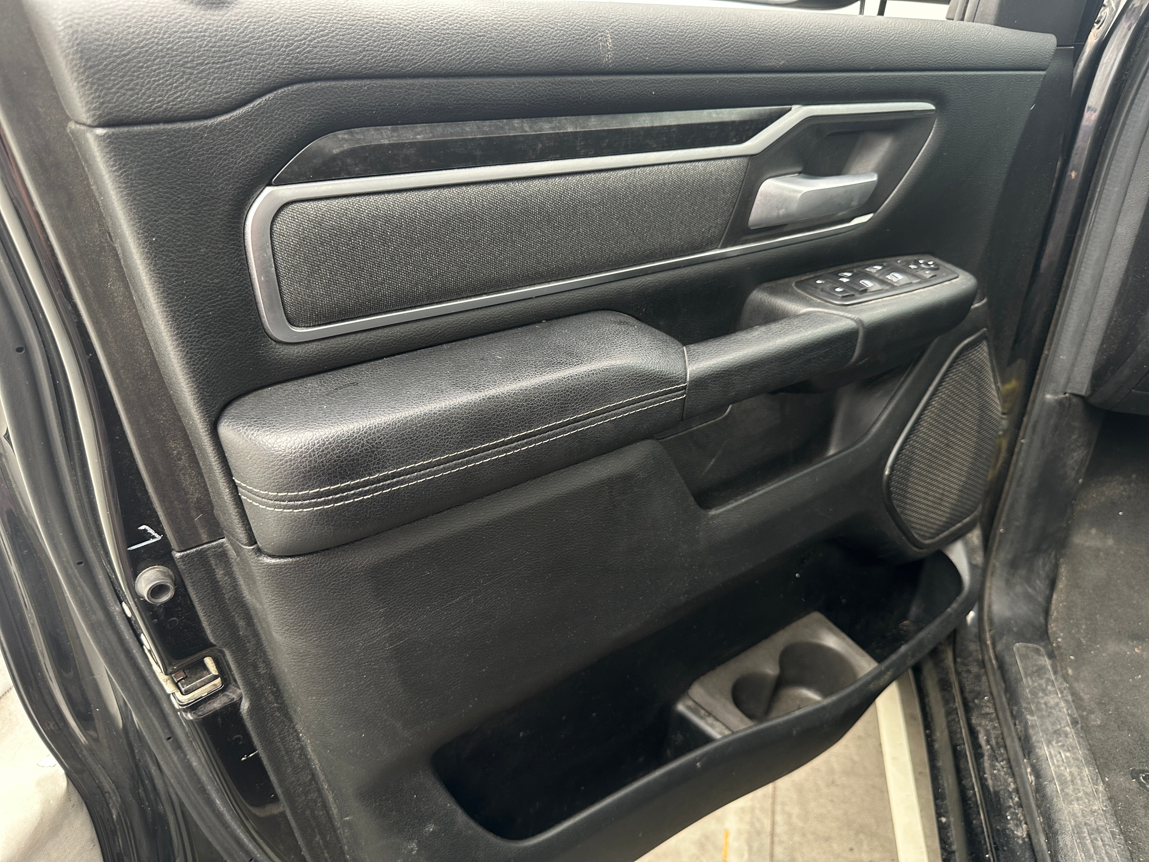ram ram 1500 pickup 2019 1C6SRFFT9KN912254 image ram ram 1500 pickup 2019 1C6SRFFT9KN912254 image